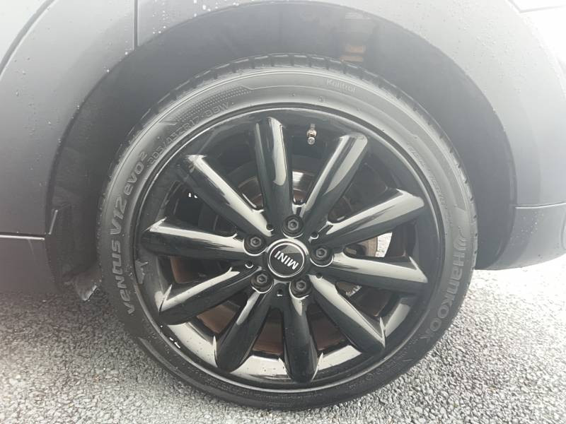 Mini Mini Hatch 5 Portes Cooper S 192 ch Finition Red Hot Chili  occasion � Auch - photo n�18