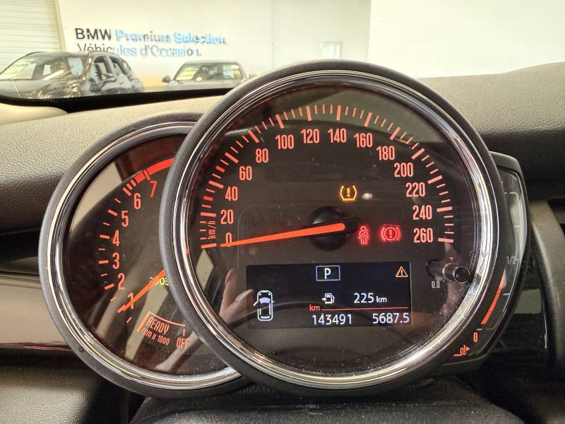 Mini Mini Hatch 5 Portes One 102 ch BVA7 Edition Greenwich  occasion � Brive-la-Gaillarde - photo n�15