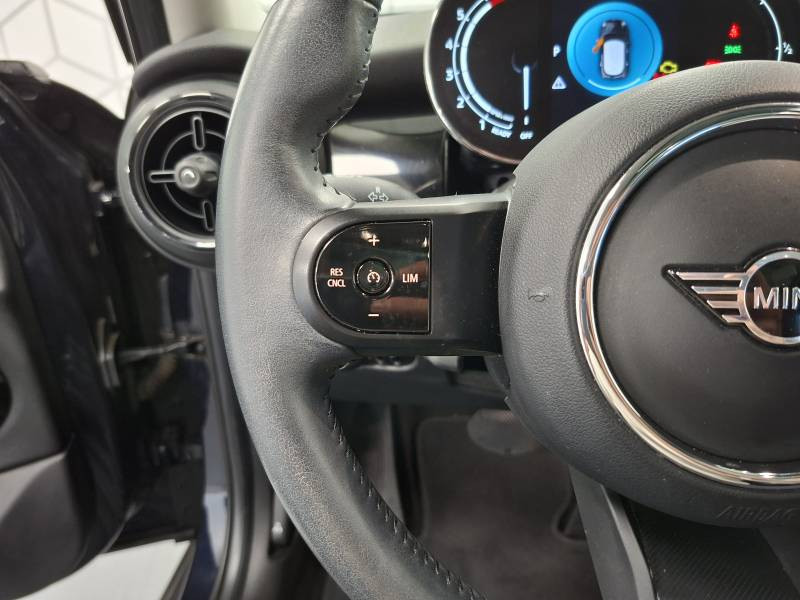 Mini Mini Hatch 5 Portes One 102 ch DKG7 Edition Camden  occasion  Limoges - photo n17