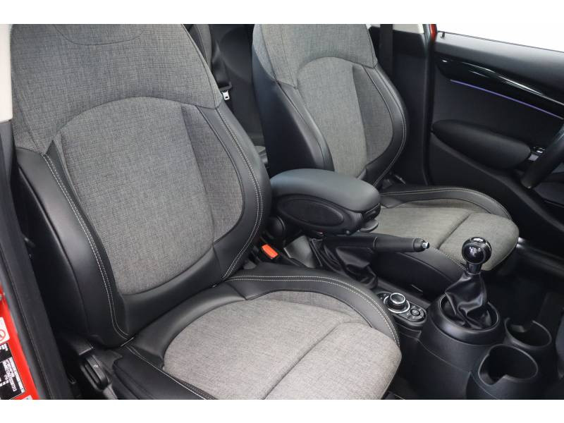 Mini Mini Hatch 5 Portes One 102 ch Edition Camden  occasion � Lescar - photo n�11