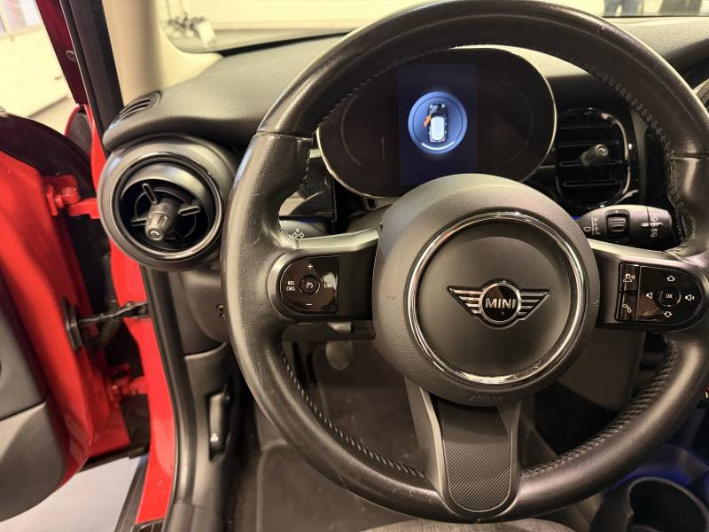 Mini Mini Hatch 5 Portes One 102 ch Edition Camden 2022 - photo n°11 Mini Mini Hatch 5 Portes One 102 ch Edition Camden  occasion à Brive-la-Gaillarde - photo n°11