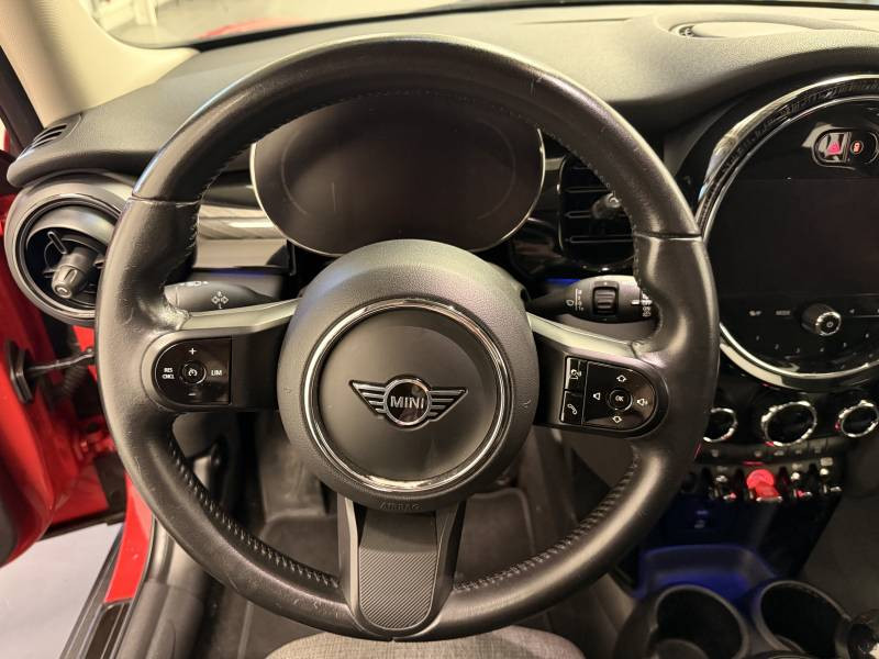 Mini Mini Hatch 5 Portes One 102 ch Edition Camden 2022 - photo n°14 Mini Mini Hatch 5 Portes One 102 ch Edition Camden  occasion à Brive-la-Gaillarde - photo n°14