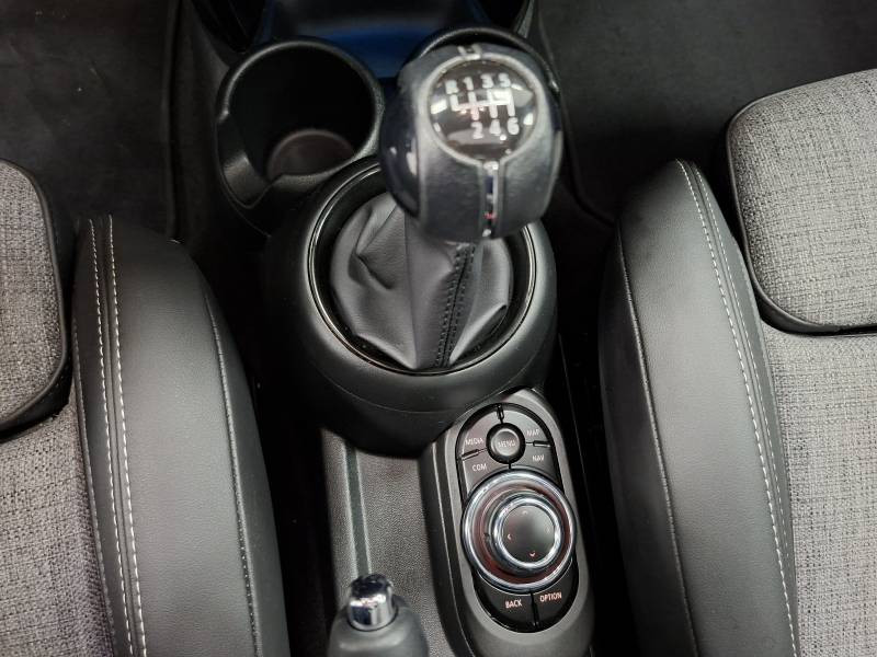 Mini Mini Hatch 5 Portes One 102 ch Edition Camden  occasion  Limoges - photo n6