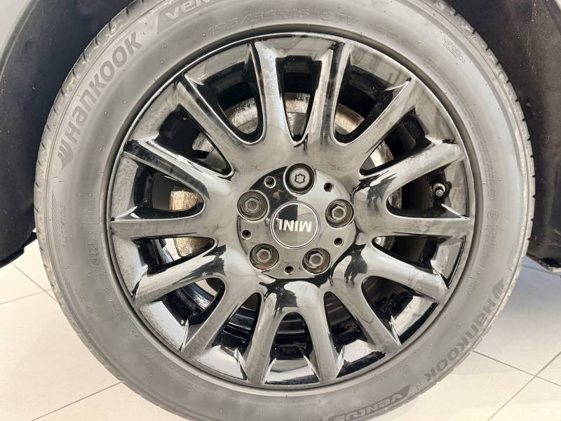 Mini Mini Hatch 5 Portes One 102 ch Edition Camden  occasion � Tarbes - photo n�18