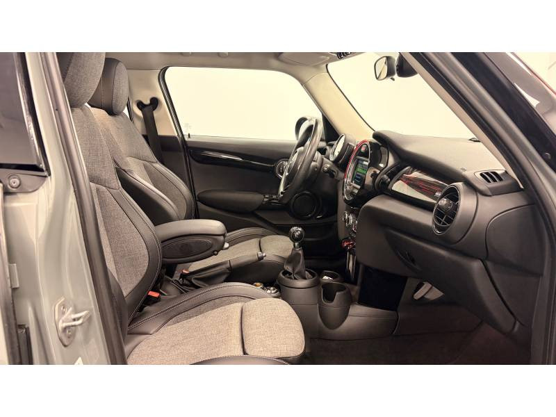 Mini Mini Hatch 5 Portes One 102 ch  occasion � Limoges - photo n�9