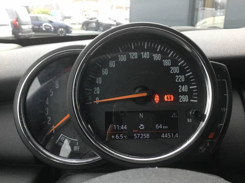 Mini Mini Hatch 5 Portes One 102 ch  occasion � Chauray - photo n�19