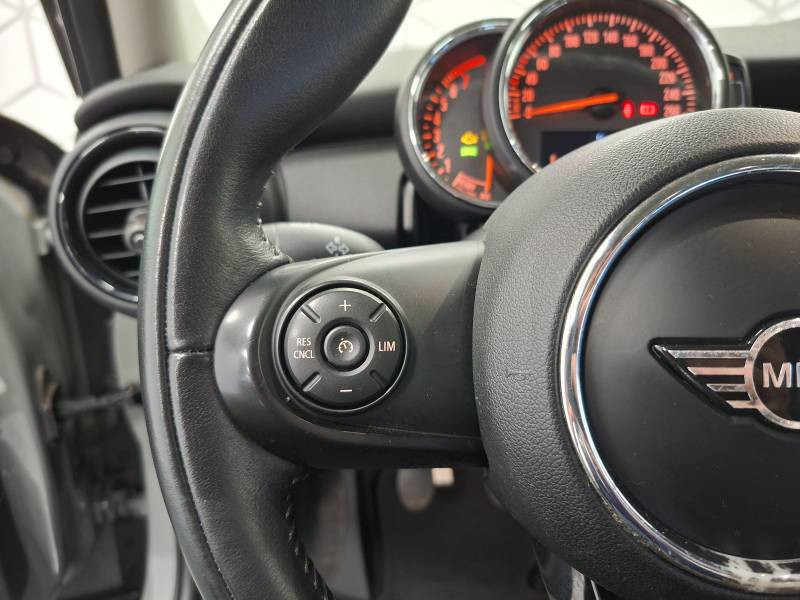 Mini Mini Hatch 5 Portes One 75 ch Finition Salt  occasion  Limoges - photo n17