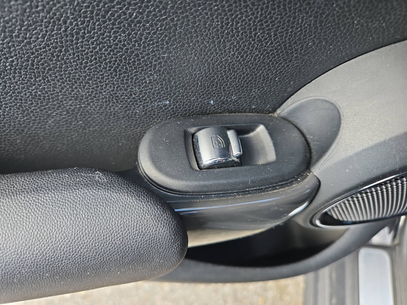 Mini Mini Hatch 5 Portes One D 95 ch Edition Shoreditch 5p  occasion � Muret - photo n�12