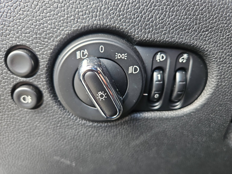 Mini Mini Hatch 5 Portes One D 95 ch Edition Shoreditch 5p  occasion � Muret - photo n�17