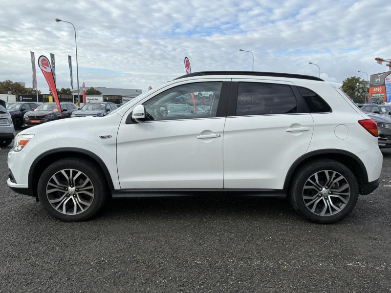 Mitsubishi ASX 2.2 DI-D 4WD 150ch BVA 2017 - photo n°5 Mitsubishi ASX 2.2 DI-D 4WD 150ch BVA  occasion à Lormont - photo n°5