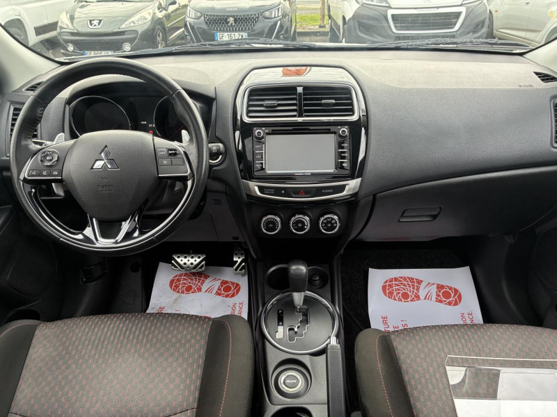 Mitsubishi ASX 2.2 DI-D 4WD 150ch BVA 2017 - photo n°16 Mitsubishi ASX 2.2 DI-D 4WD 150ch BVA  occasion à Lormont - photo n°16