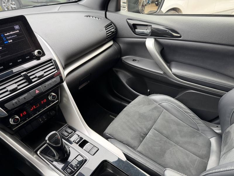 Mitsubishi Eclipse 2.4 MIVEC PHEV 188ch Instyle 4WD  occasion  Barberey-Saint-Sulpice - photo n14