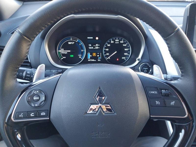 Mitsubishi Eclipse Eclipse Cross 2.4 MIVEC PHEV Twin Motor 4WD Intense 5p 2024 - photo n°16 Mitsubishi Eclipse Eclipse Cross 2.4 MIVEC PHEV Twin Motor 4WD Intense 5p  occasion à Anglet - photo n°16