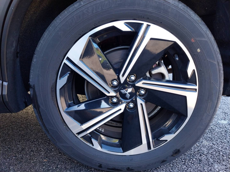 Mitsubishi Eclipse Eclipse Cross 2.4 MIVEC PHEV Twin Motor 4WD Intense 5p 2024 - photo n°19 Mitsubishi Eclipse Eclipse Cross 2.4 MIVEC PHEV Twin Motor 4WD Intense 5p  occasion à Anglet - photo n°19