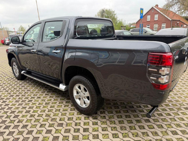 Mitsubishi L200 DOUBLE CAB 2.2 DI-D 150 4WD BVA 2022 - photo n°13 Mitsubishi L200 DOUBLE CAB 2.2 DI-D 150 4WD BVA  occasion à L'Union - photo n°13