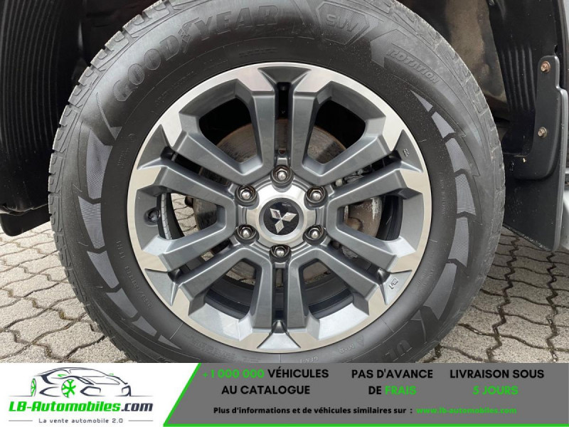 Mitsubishi L200 DOUBLE CAB 2.2 DI-D 150 4WD BVM  occasion � Beaupuy - photo n�6