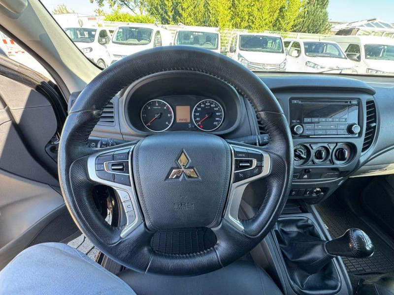 Mitsubishi L200 DOUBLE CAB 2.4 DI-D 154 2019 - photo n°15 Mitsubishi L200 DOUBLE CAB 2.4 DI-D 154  occasion à L'Union - photo n°15