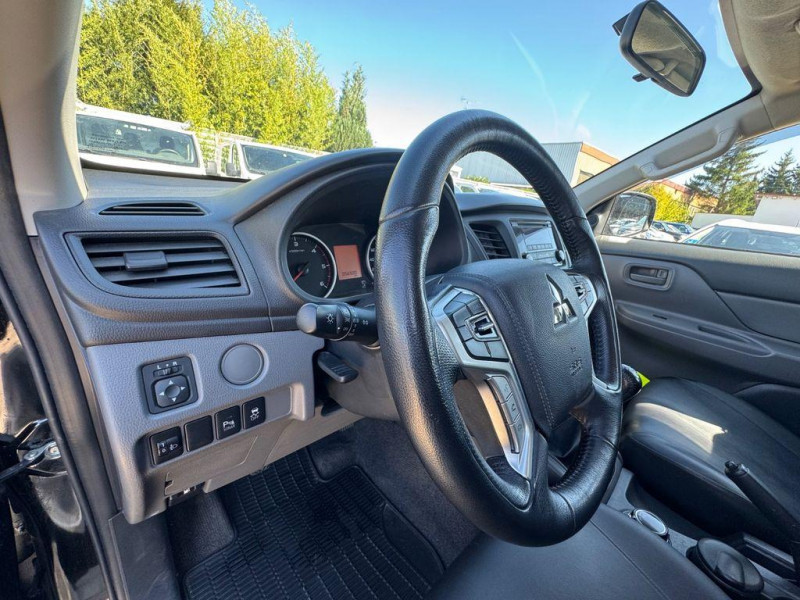 Mitsubishi L200 DOUBLE CAB 2.4 DI-D 154 2019 - photo n°14 Mitsubishi L200 DOUBLE CAB 2.4 DI-D 154  occasion à L'Union - photo n°14