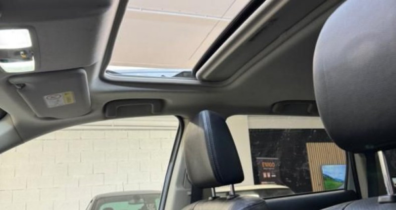 Mitsubishi Outlander 2.0 HYBRID PHEV INSTYLE 4 PNEUS NEUFS 2015 - photo n°4 Mitsubishi Outlander 2.0 HYBRID PHEV INSTYLE 4 PNEUS NEUFS  occasion à Brignais - photo n°4