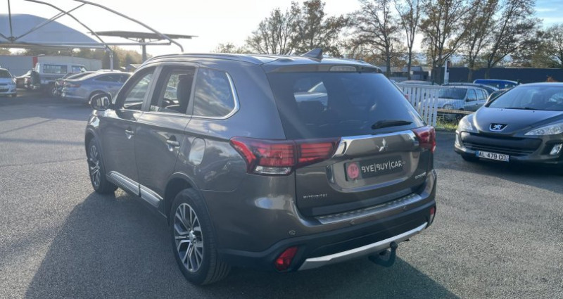 Mitsubishi Outlander 2.2 DI-D 4X4 150CH BVA 7 PLACES Intens GTIE 12M 2018 - photo n°4 Mitsubishi Outlander 2.2 DI-D 4X4 150CH BVA 7 PLACES Intens GTIE 12M  occasion à Crottet - photo n°4