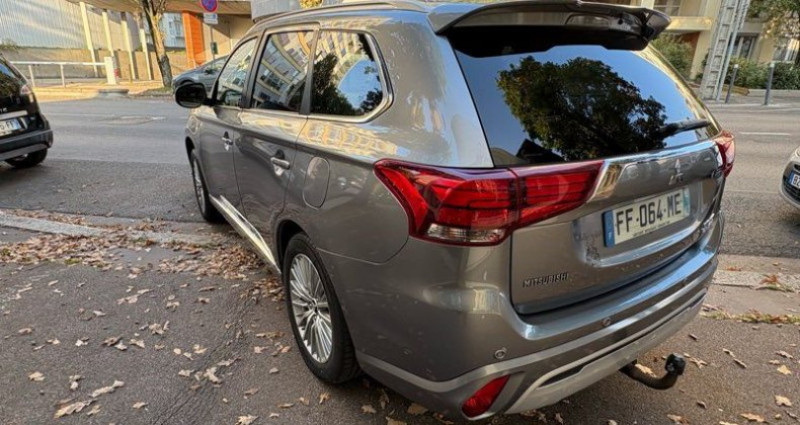 Mitsubishi Outlander hybride 230 cv 2019 - photo n°6 Mitsubishi Outlander hybride 230 cv  occasion à SAINT-ETIENNE - photo n°6