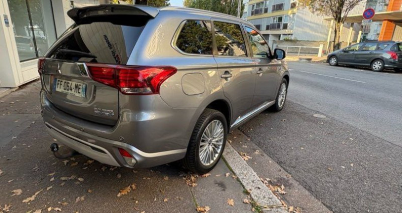 Mitsubishi Outlander hybride 230 cv 2019 - photo n°3 Mitsubishi Outlander hybride 230 cv  occasion à SAINT-ETIENNE - photo n°3