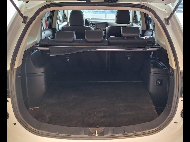 Mitsubishi Outlander PHEV Twin Motor Intense 4WD  occasion  Auxerre - photo n13