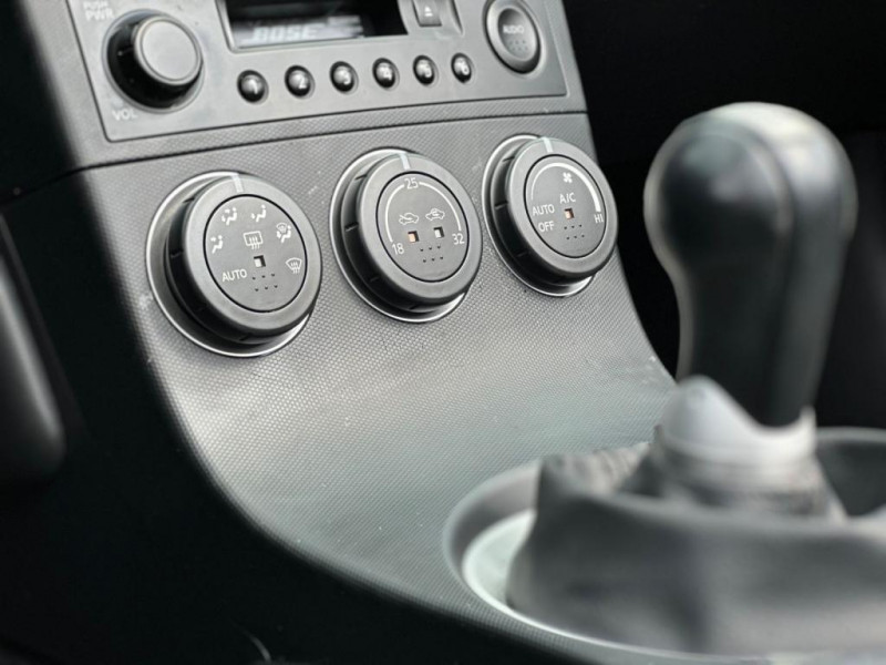 Nissan 350 Z Roadster Roadster Premium Pack *45 TKM*XENON*BOSE* 2006 - photo n°13 Nissan 350 Z Roadster Roadster Premium Pack *45 TKM*XENON*BOSE*  occasion à L'Union - photo n°13