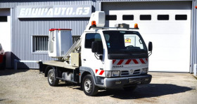 Nissan Cabstar occasion 2005 mise en vente &agrave; ORLEAT par le garage EQUIPAUTO.63 - photo n&deg;1