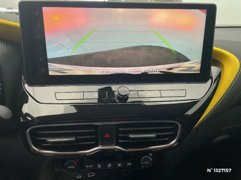 Nissan Juke Juke HYBRID 143 N-Sport  occasion � Saint-L�onard - photo n�14