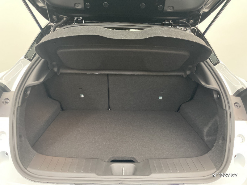 Nissan Juke Juke HYBRID 143 N-Sport  occasion � Saint-L�onard - photo n�7