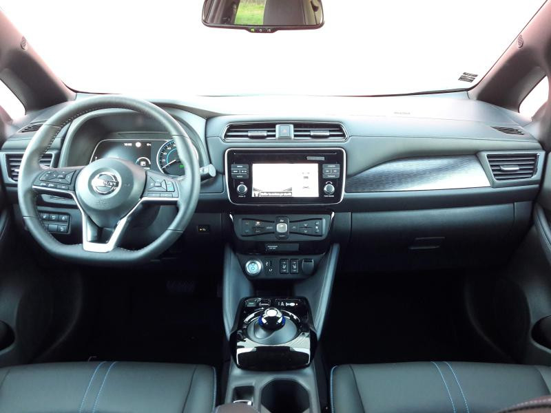 Nissan Leaf 150ch 40kWh N-Connecta 21  occasion  REZE - photo n10