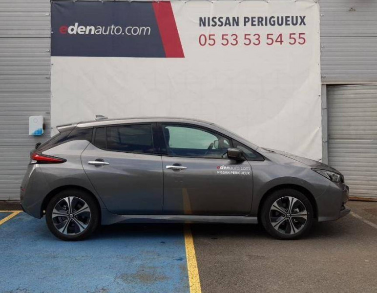 Nissan Leaf Leaf Electrique 62kWh N-Connecta 5p Gris occasion à Périgueux - photo n°9