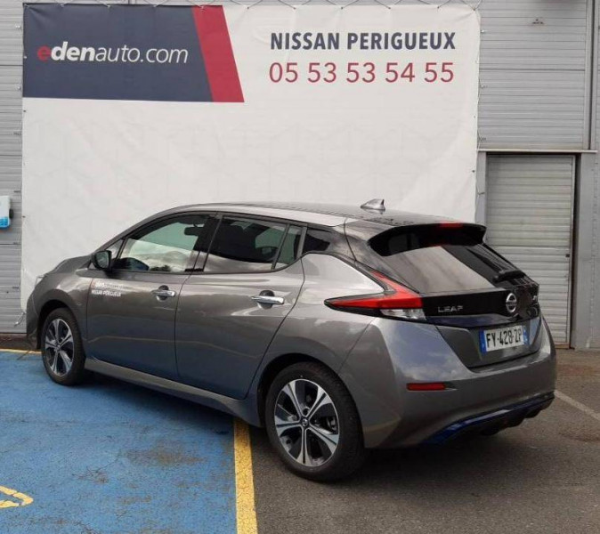 Nissan Leaf Leaf Electrique 62kWh N-Connecta 5p Gris occasion à Périgueux - photo n°6