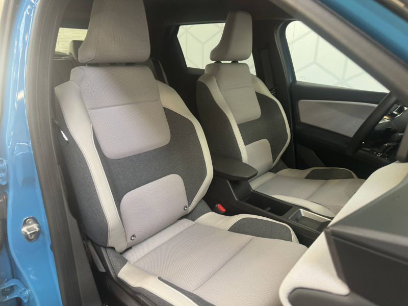 Nissan Micra Electrique 52kWh 150ch Advance 5p 2025 - photo n°7 Nissan Micra Electrique 52kWh 150ch Advance 5p  occasion à Royan - photo n°7