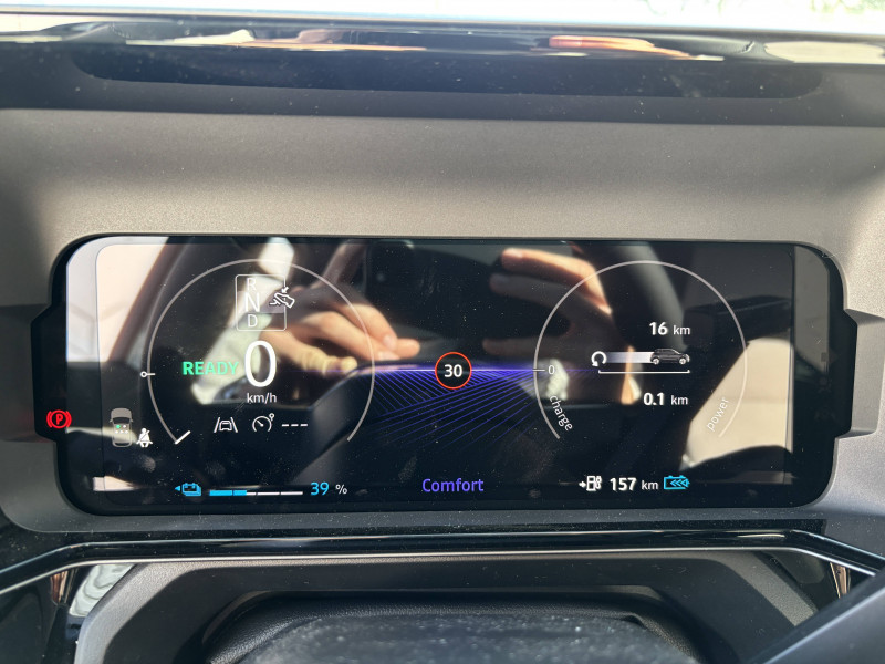 Nissan Micra Electrique 52kWh 150ch Evolve 5p 2025 - photo n°19 Nissan Micra Electrique 52kWh 150ch Evolve 5p  occasion à Angoulins - photo n°19