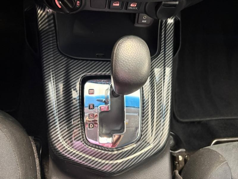 Nissan Navara 2.3 dCi 190ch Double-Cab Trek-1° 2018 BVA  occasion  Chaumont - photo n19