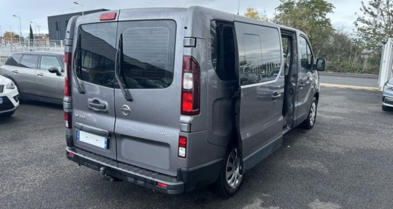 Nissan NV300 COMBI L2H1 3T0 1.6 DCI 125CH S-S OPTIMA 2019 - photo n°5 Nissan NV300 COMBI L2H1 3T0 1.6 DCI 125CH S-S OPTIMA  occasion à AUBIERE - photo n°5