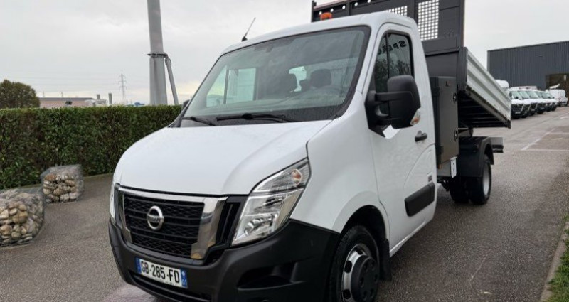 Nissan NV400 25490 ht benne coffre 2.3 dci 165ch 2021 - photo n°2 Nissan NV400 25490 ht benne coffre 2.3 dci 165ch  occasion à LA BOISSE - photo n°2