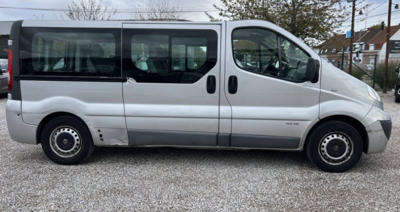 Nissan Primastar 2.0 dCi 115 Acenta L2H1 2t9 9pl 2013 - photo n°3 Nissan Primastar 2.0 dCi 115 Acenta L2H1 2t9 9pl  occasion à Roncq - photo n°3