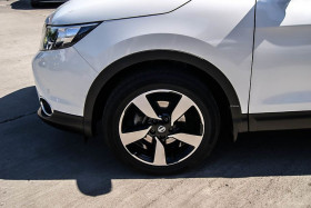 Nissan Qashqai 1.2 DIG-T 115 BVA  occasion  Beaupuy - photo n7