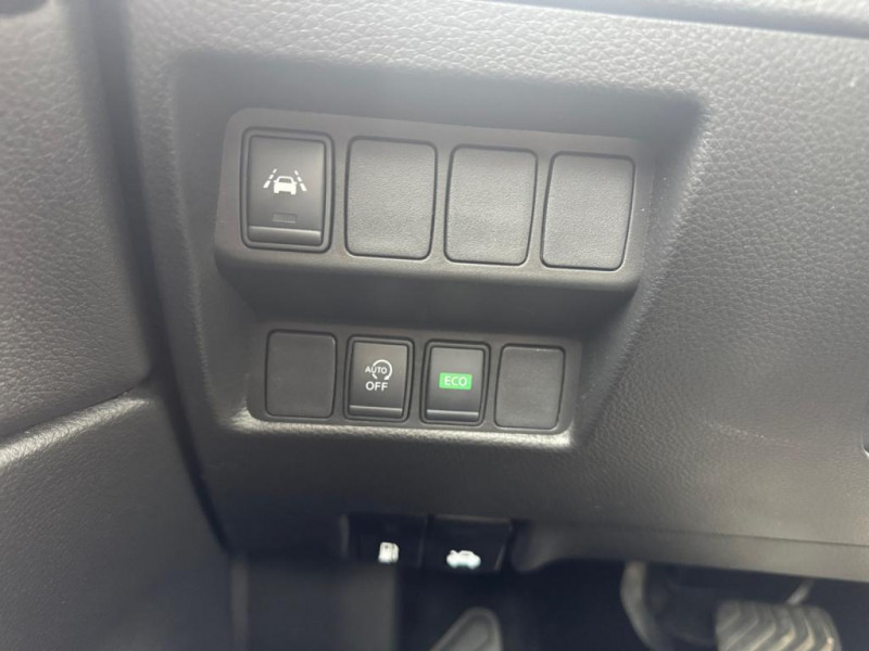 Nissan Qashqai 1.3 DIG-T - 160  N-Connecta 2020 - photo n°19 Nissan Qashqai 1.3 DIG-T - 160  N-Connecta  occasion à Lormont - photo n°19