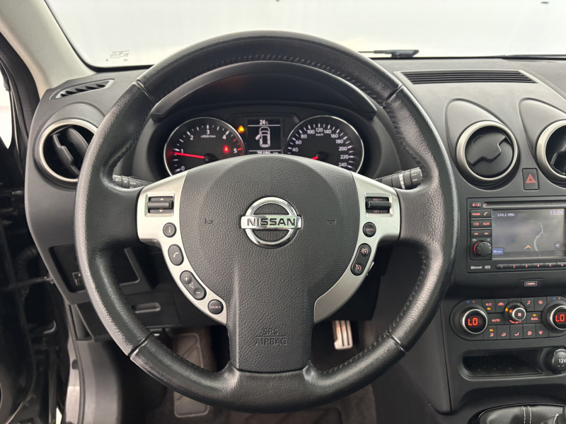 Nissan Qashqai 1.5 dCi 110 FAP 360 5p 2013 - photo n°14 Nissan Qashqai 1.5 dCi 110 FAP 360 5p  occasion à SAINT-GREGOIRE - photo n°14