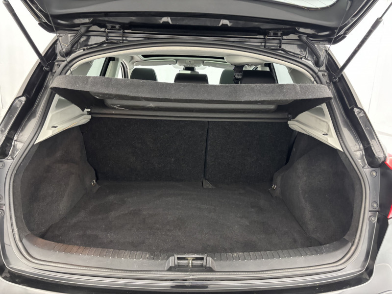 Nissan Qashqai 1.5 dCi 110 FAP 360 5p 2013 - photo n°9 Nissan Qashqai 1.5 dCi 110 FAP 360 5p  occasion à SAINT-GREGOIRE - photo n°9