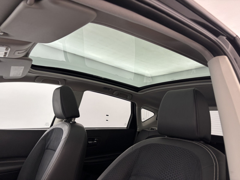 Nissan Qashqai 1.5 dCi 110 FAP 360 5p 2013 - photo n°20 Nissan Qashqai 1.5 dCi 110 FAP 360 5p  occasion à SAINT-GREGOIRE - photo n°20