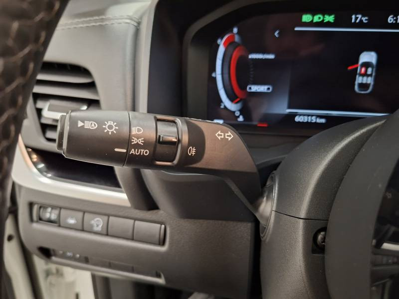 Nissan Qashqai Mild Hybrid 140 ch N-Connecta 2023 - photo n°17 Nissan Qashqai Mild Hybrid 140 ch N-Connecta  occasion à Muret - photo n°17