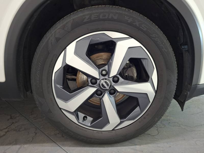 Nissan Qashqai Mild Hybrid 140 ch N-Connecta 2023 - photo n°5 Nissan Qashqai Mild Hybrid 140 ch N-Connecta  occasion à Muret - photo n°5