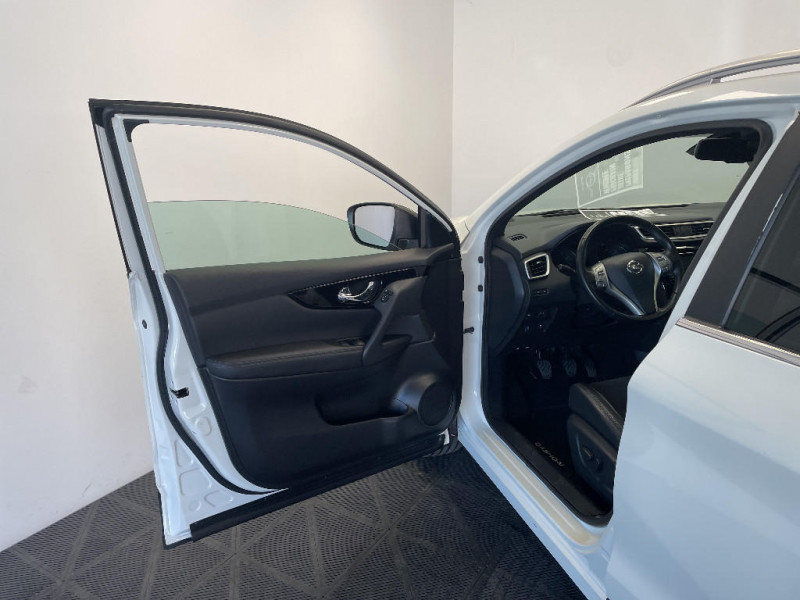 Nissan Qashqai Qashqai 1.2 DIG-T 115 N-Vision 2017 - photo n°19 Nissan Qashqai Qashqai 1.2 DIG-T 115 N-Vision  occasion à Le Havre - photo n°19