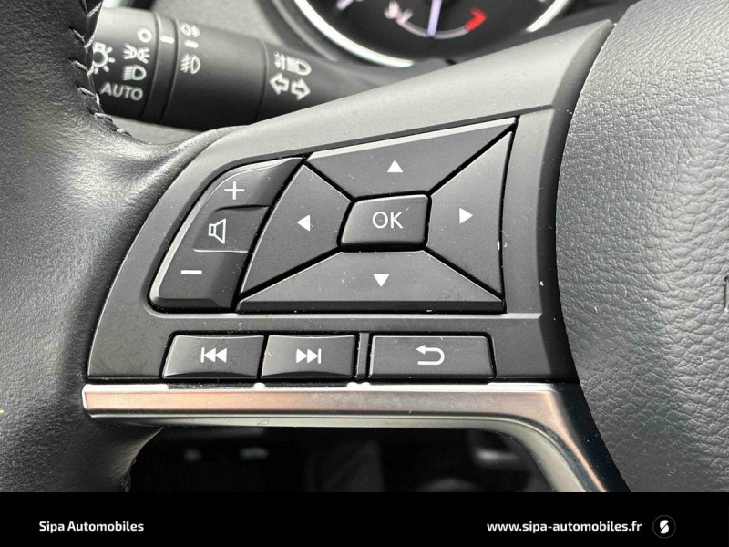 Nissan Qashqai Qashqai 1.3 DIG-T 140 N-Connecta 5p 2019 - photo n°20 Nissan Qashqai Qashqai 1.3 DIG-T 140 N-Connecta 5p  occasion à Mérignac - photo n°20