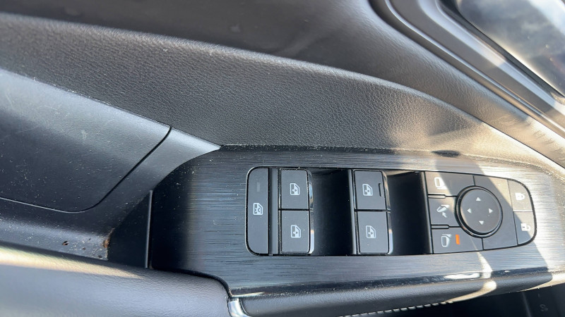 Nissan Qashqai Qashqai e-Power 190 ch N-Connecta 5p 2025 - photo n°15 Nissan Qashqai Qashqai e-Power 190 ch N-Connecta 5p  occasion à Mont-de-Marsan - photo n°15